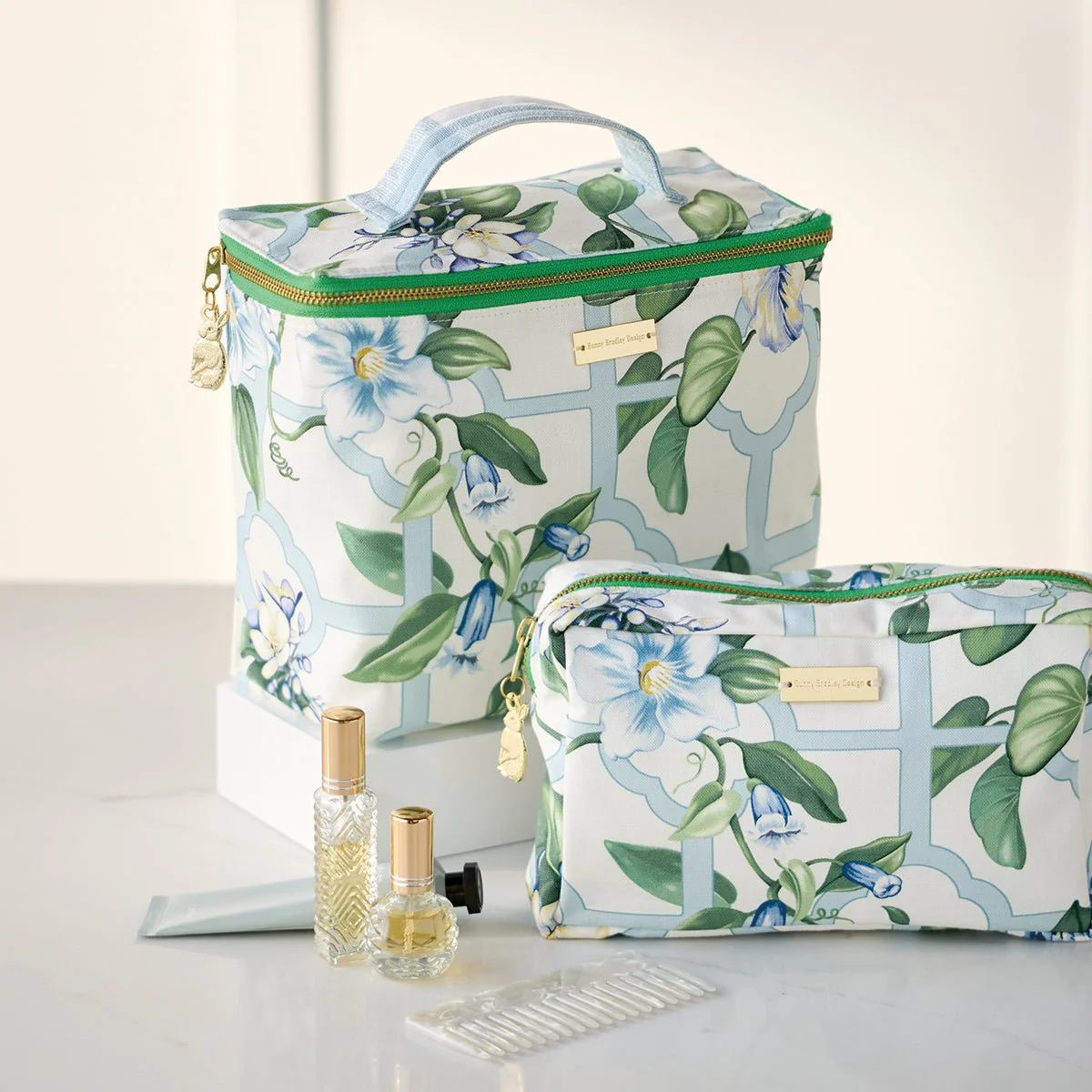 Botanical Travel Case - Large - Image 2